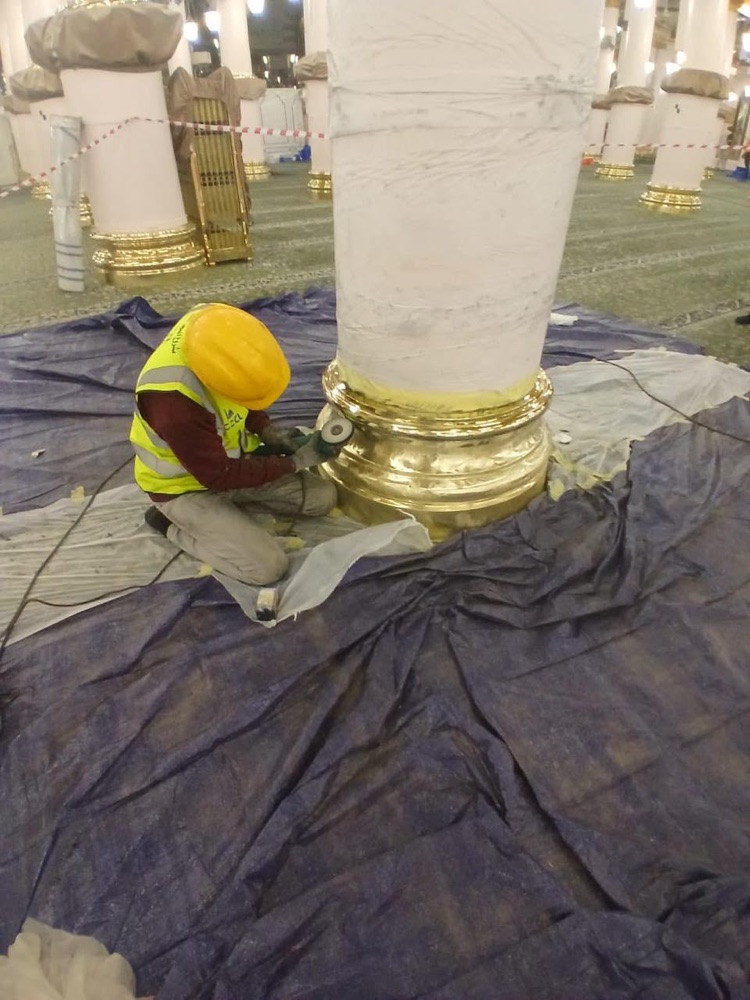 Repairing and polishing of brass column bases
