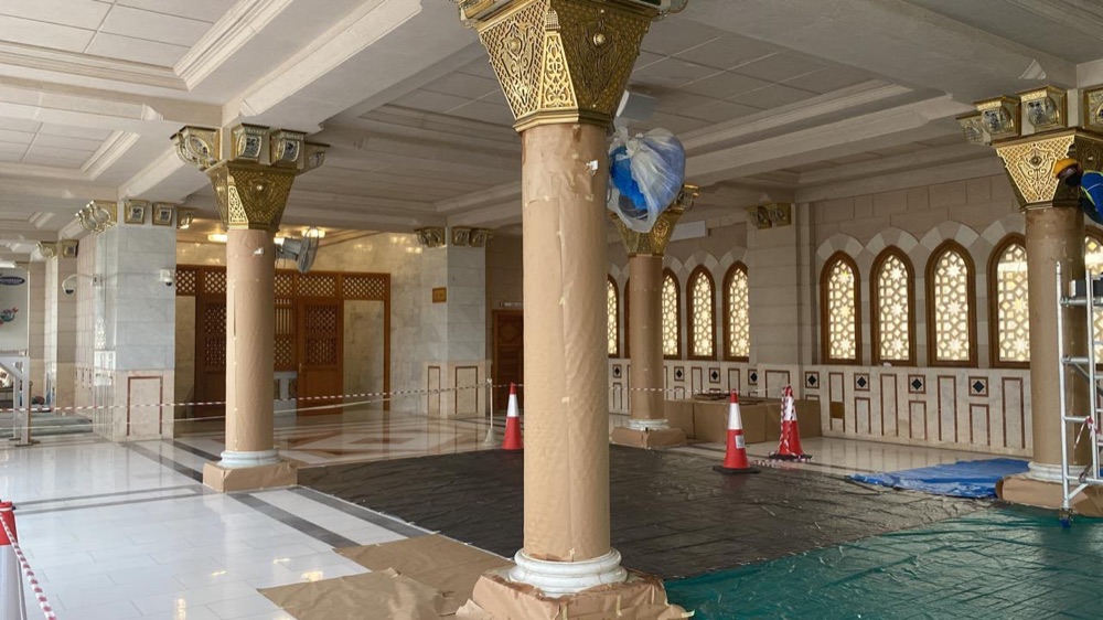 Interior finishing works at King Saud Gate